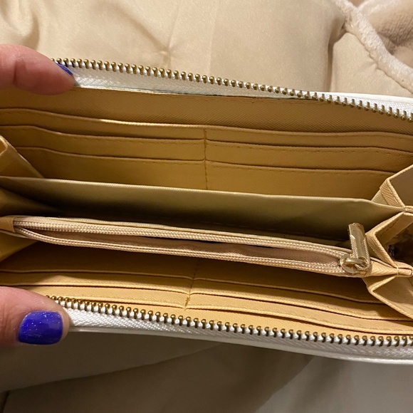 Wallet - Picture 2 of 2